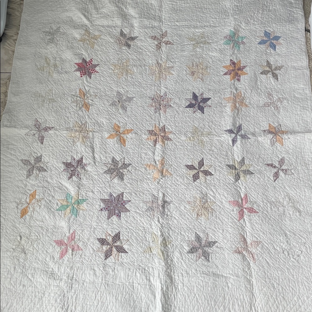 Vintage Multicolor Star Pattern Quilt